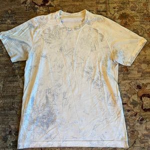 Lululemon Workout Shirt